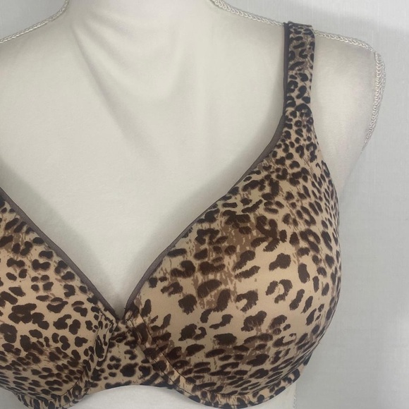 Vanity Fair 36D Leopard Print Cupped Bra - Picture 2 of 10